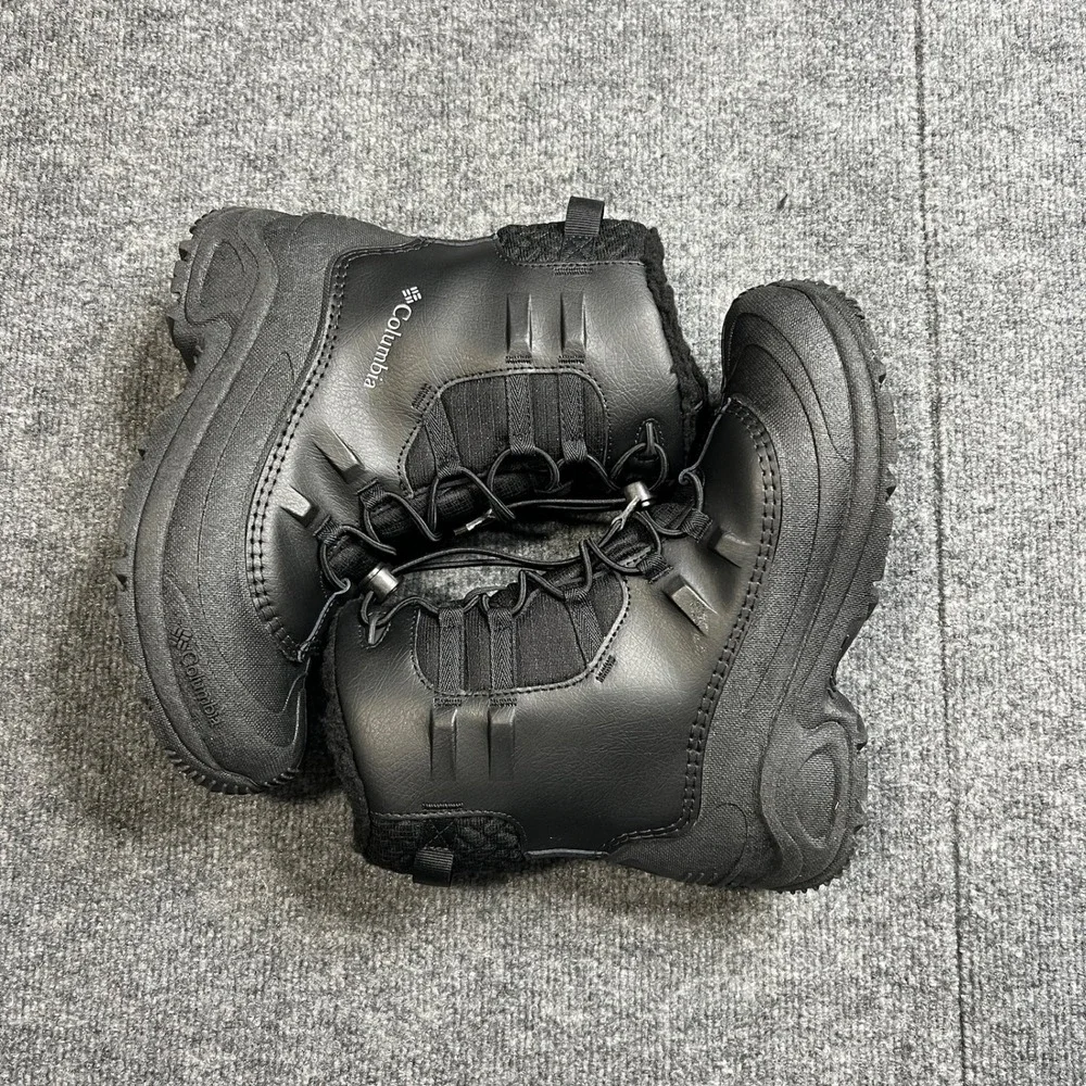NIB Columbia Kids 6 Bugaboot Celsius‎ Black Waterproof 400g Insulated Snow Boots